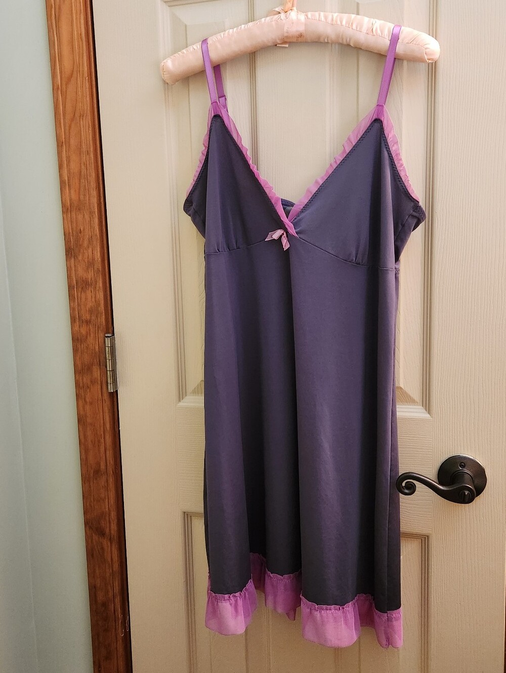 Marilyn Monroe Intimates Tulle-Trim Nightdress Sz L Charcoal Grey & Rosy Pink